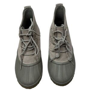 Sorel Out N About Plus Taupe Suede Duck Ankle Boots. Size 6.